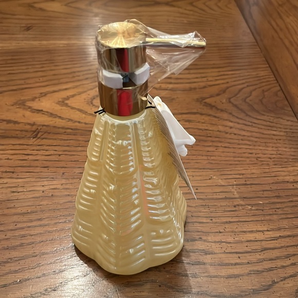 Asquith & Somerset Vanilla Frost hand wash, NWT - Picture 4 of 8